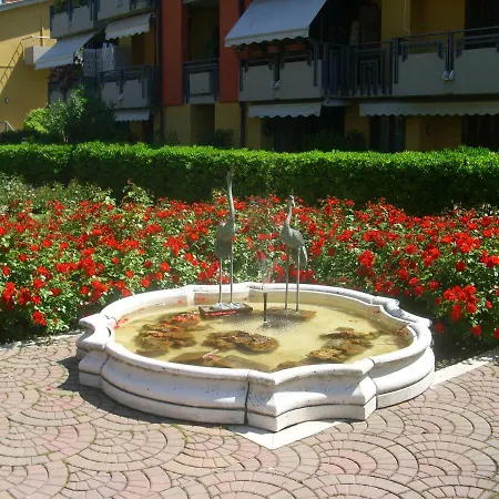 Gardenia Holiday *