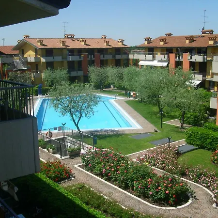 Gardenia Holiday Apartment *